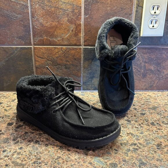 Hey Dude Britt Fuzzay Black Slip on Booties Total Black US 6 - Picture 1 of 9